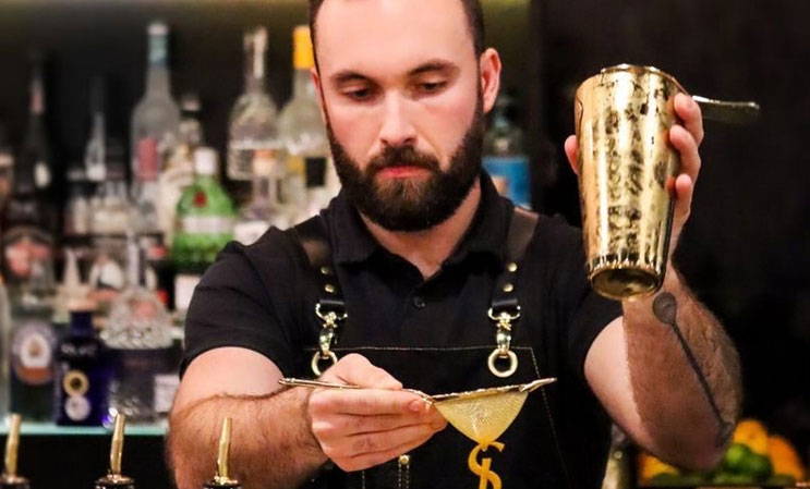 ENTERTAINING BARTENDING MIXOLOGY 